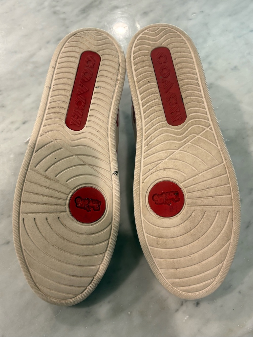 COACH Heart Print Lowline Top Leather Sneakers White Crimson Red Size 10 - Picture 9 of 9